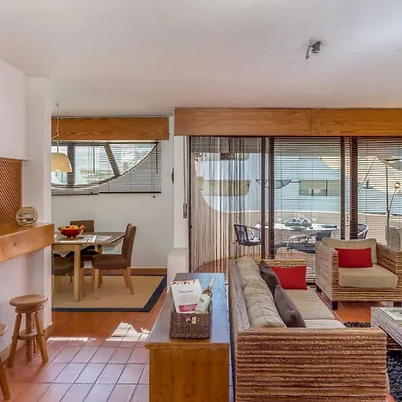 Feels Like Bright Place Appartement *